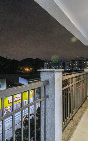 Apartamento à venda com 66m², 2 quartos e 1 vaga Apartamento à venda com 66m², 2 quartos e 1 vagaVaranda da Sala
