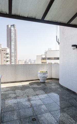 Apartamento para alugar com 496m², 5 quartos e 5 vagas Apartamento para alugar com 496m², 5 quartos e 5 vagasVaranda- cobertura