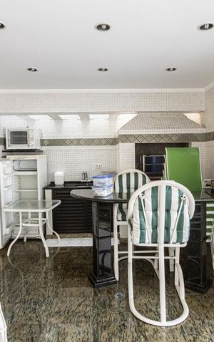 Apartamento para alugar com 496m², 5 quartos e 5 vagas Apartamento para alugar com 496m², 5 quartos e 5 vagasVaranda- cobertura
