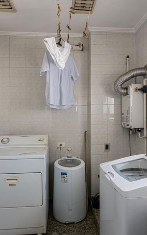 Apartamento para alugar com 496m², 5 quartos e 5 vagas Apartamento para alugar com 496m², 5 quartos e 5 vagasÁrea de Serviço
