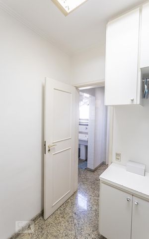 Apartamento para alugar com 496m², 5 quartos e 5 vagas Apartamento para alugar com 496m², 5 quartos e 5 vagasQuarto de Serviço 2