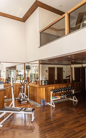 Apartamento para alugar com 496m², 5 quartos e 5 vagas Apartamento para alugar com 496m², 5 quartos e 5 vagasAcademia