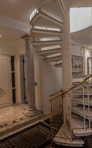 Apartamento para alugar com 496m², 5 quartos e 5 vagas Apartamento para alugar com 496m², 5 quartos e 5 vagasHall de Entrada