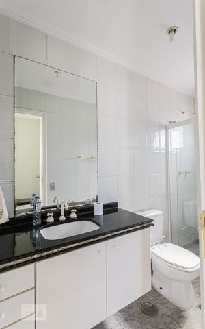Apartamento para alugar com 496m², 5 quartos e 5 vagas Apartamento para alugar com 496m², 5 quartos e 5 vagasBanheiro Apoio Sauna