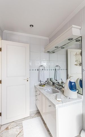 Apartamento para alugar com 496m², 5 quartos e 5 vagas Apartamento para alugar com 496m², 5 quartos e 5 vagasBanheiro Suite 2