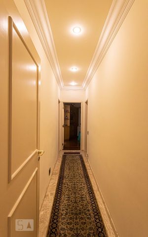 Apartamento para alugar com 496m², 5 quartos e 5 vagas Apartamento para alugar com 496m², 5 quartos e 5 vagasCorredor