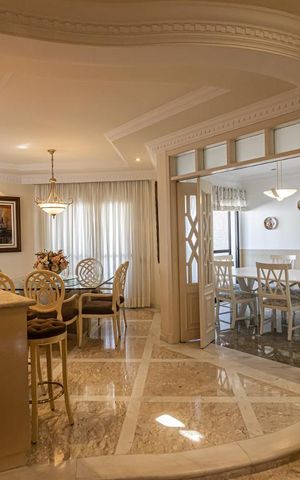 Apartamento para alugar com 496m², 5 quartos e 5 vagas Apartamento para alugar com 496m², 5 quartos e 5 vagasSala de Jantar