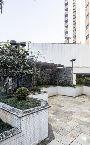 Apartamento para alugar com 496m², 5 quartos e 5 vagas Apartamento para alugar com 496m², 5 quartos e 5 vagasÁrea comum