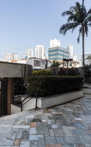 Apartamento para alugar com 496m², 5 quartos e 5 vagas Apartamento para alugar com 496m², 5 quartos e 5 vagasÁrea comum