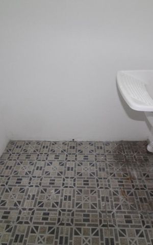 Casa à venda com 130m², 2 quartos e 2 vagasÁrea de serviço