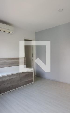 Studio à venda com 35m², 1 quarto e sem vaga Studio à venda com 35m², 1 quarto e sem vagaSala