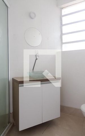 Studio à venda com 35m², 1 quarto e sem vaga Studio à venda com 35m², 1 quarto e sem vagaBanheiro