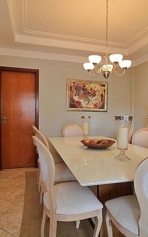 Apartamento à venda com 248m², 4 quartos e 4 vagasSala de Jantar