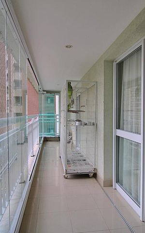 Apartamento à venda com 248m², 4 quartos e 4 vagasVaranda da Sala