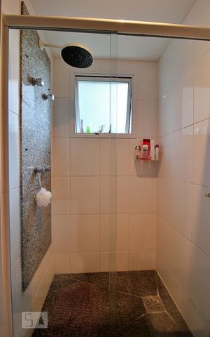 Apartamento à venda com 248m², 4 quartos e 4 vagasBanheiro Suíte 4