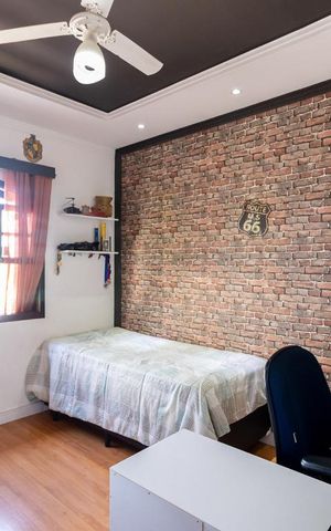 Casa à venda com 180m², 3 quartos e 4 vagas Casa à venda com 180m², 3 quartos e 4 vagasQuarto 1