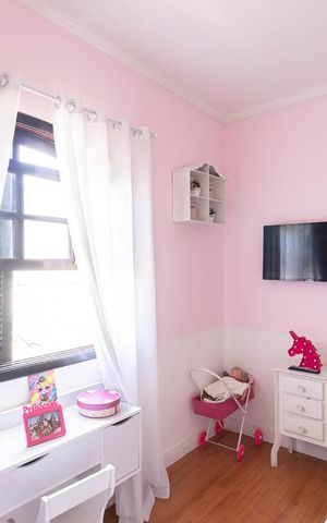 Casa à venda com 180m², 3 quartos e 4 vagas Casa à venda com 180m², 3 quartos e 4 vagasQuarto 2
