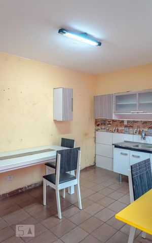 Casa para alugar com 135m², 1 quarto e sem vaga Casa para alugar com 135m², 1 quarto e sem vagaCozinha