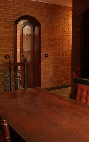 Casa à venda com 450m², 4 quartos e 7 vagasCopa