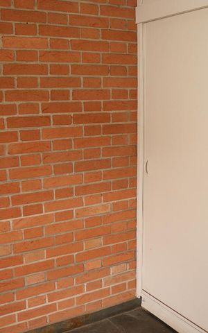 Casa à venda com 450m², 4 quartos e 7 vagasQuarto de Serviço