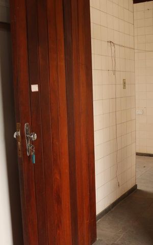Casa à venda com 450m², 4 quartos e 7 vagasQuarto de Serviço