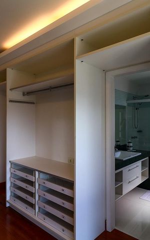 Apartamento para alugar com 206m², 4 quartos e 3 vagas Apartamento para alugar com 206m², 4 quartos e 3 vagasCloset da Suíte 3