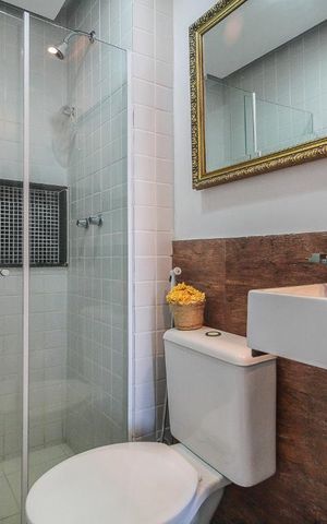 Apartamento à venda com 169m², 3 quartos e 2 vagas Apartamento à venda com 169m², 3 quartos e 2 vagasBanheiro Social
