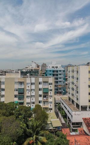 Apartamento à venda com 169m², 3 quartos e 2 vagas Apartamento à venda com 169m², 3 quartos e 2 vagasVista da Área Externa