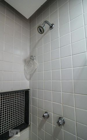 Apartamento à venda com 169m², 3 quartos e 2 vagas Apartamento à venda com 169m², 3 quartos e 2 vagasBanheiro Social