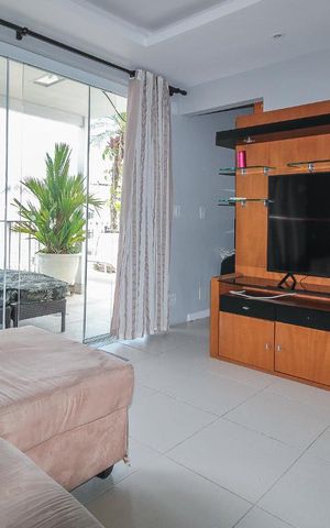 Apartamento à venda com 169m², 3 quartos e 2 vagas Apartamento à venda com 169m², 3 quartos e 2 vagasSala de TV