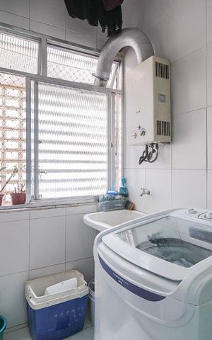 Apartamento à venda com 169m², 3 quartos e 2 vagas Apartamento à venda com 169m², 3 quartos e 2 vagasÁrea de Serviço
