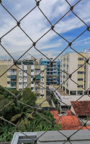 Apartamento à venda com 169m², 3 quartos e 2 vagas Apartamento à venda com 169m², 3 quartos e 2 vagasVista do Quarto 2 - Suíte