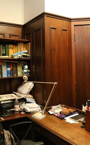 Casa para alugar com 438m², 4 quartos e 5 vagasEscritório