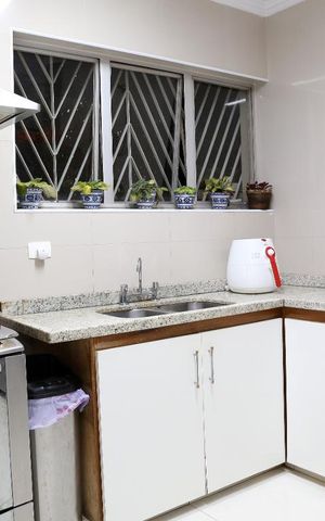 Casa para alugar com 438m², 4 quartos e 5 vagasCozinha
