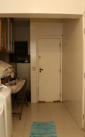 Casa para alugar com 438m², 4 quartos e 5 vagasÁrea de Serviço