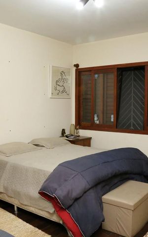 Casa para alugar com 438m², 4 quartos e 5 vagasQuarto 1