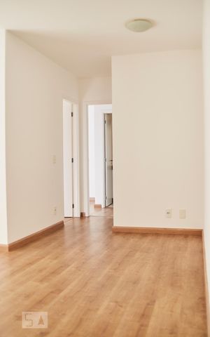 Apartamento para alugar com 58m², 2 quartos e 1 vaga Apartamento para alugar com 58m², 2 quartos e 1 vagaSala