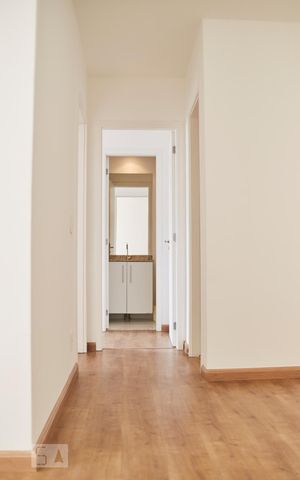 Apartamento para alugar com 58m², 2 quartos e 1 vaga Apartamento para alugar com 58m², 2 quartos e 1 vagaCorredor