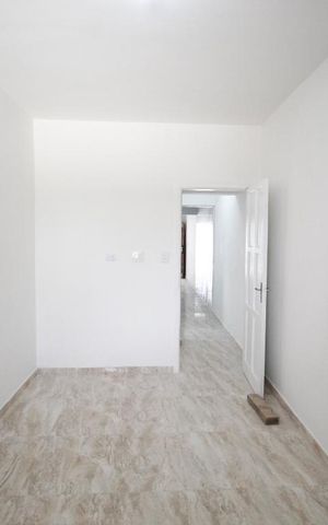 Casa à venda com 180m², 2 quartos e 1 vaga Casa à venda com 180m², 2 quartos e 1 vagaQuarto