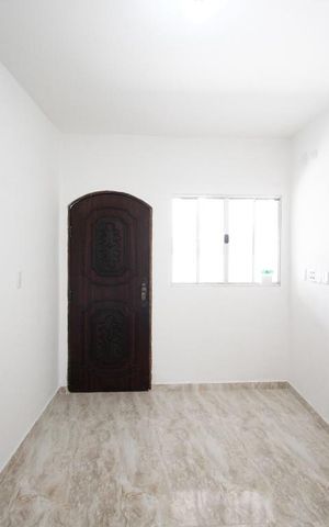 Casa à venda com 180m², 2 quartos e 1 vaga Casa à venda com 180m², 2 quartos e 1 vagaQuarto