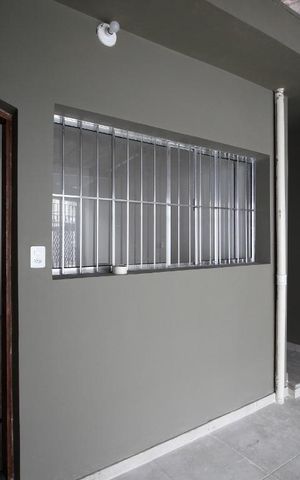 Casa à venda com 180m², 2 quartos e 1 vaga Casa à venda com 180m², 2 quartos e 1 vagaEntrada