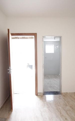 Casa à venda com 180m², 2 quartos e 1 vaga Casa à venda com 180m², 2 quartos e 1 vagaQuarto