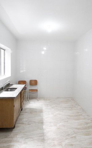 Casa à venda com 180m², 2 quartos e 1 vaga Casa à venda com 180m², 2 quartos e 1 vagaCozinha