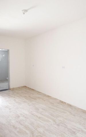 Casa à venda com 180m², 2 quartos e 1 vaga Casa à venda com 180m², 2 quartos e 1 vagaQuarto