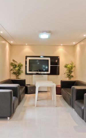 Apartamento para alugar com 180m², 3 quartos e 4 vagas Apartamento para alugar com 180m², 3 quartos e 4 vagasÁrea comum - Salão de festas