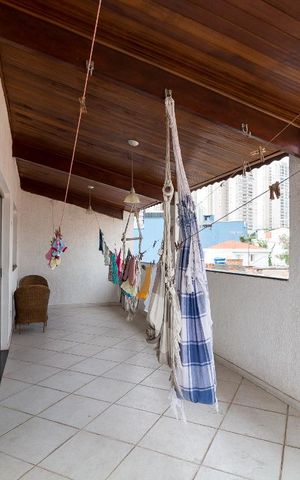 Casa à venda com 500m², 5 quartos e 8 vagasVaranda