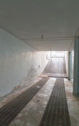 Casa à venda com 500m², 5 quartos e 8 vagasGaragem subsolo