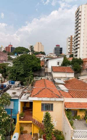 Casa à venda com 500m², 5 quartos e 8 vagasVista varanda