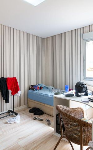 Casa à venda com 500m², 5 quartos e 8 vagasQuarto 2 suíte