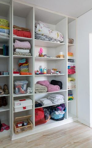 Casa à venda com 500m², 5 quartos e 8 vagasCloset quarto 4 suíte